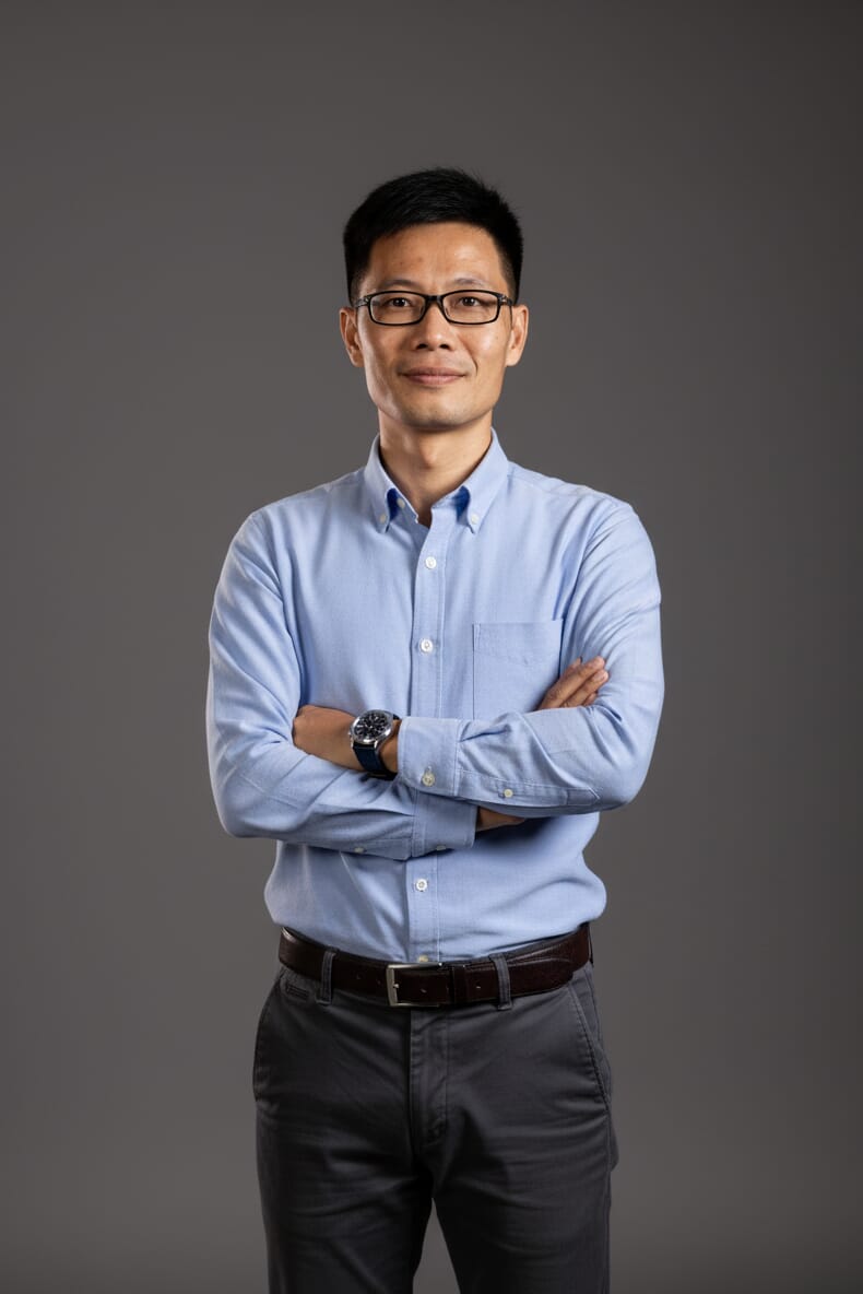 Portrait of Yongkang Zhang, Equipment Engineering Supervisor, overseeing manufacturing equipment optimization and process reliability