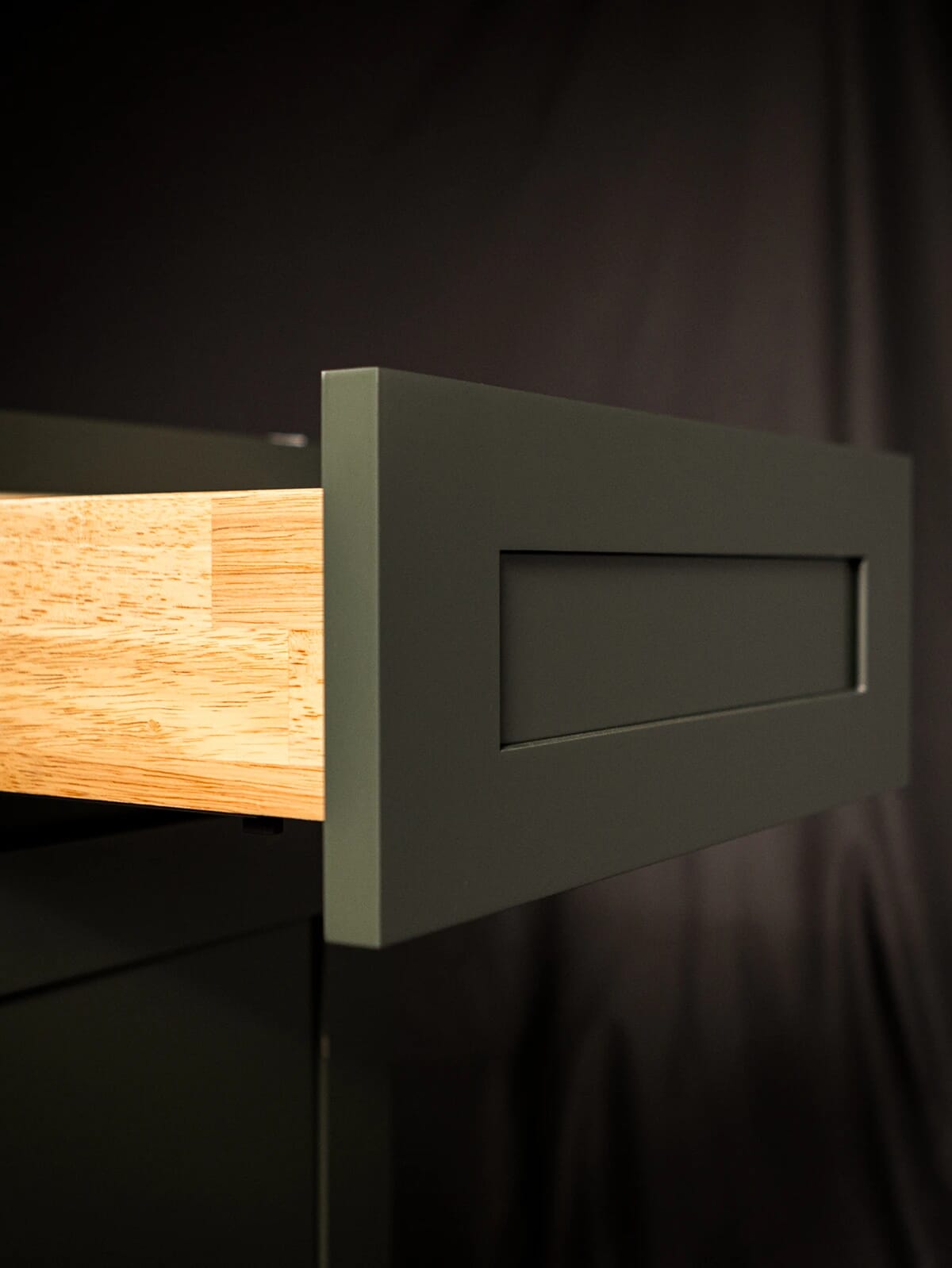 Five-piece shaker style drawer face with clean lines and classic proportions